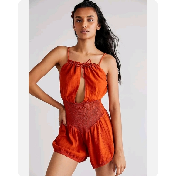 Jen's Pirate Booty Pants - Free People Jen's Pirate Booty Love Street Romper. bag 21